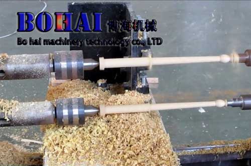 雙軸雙刀木工數控車(chē)床現場(chǎng)加工鼓錘視頻展示
